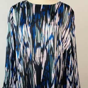 NWT Vince Camuto Abstract top 1X